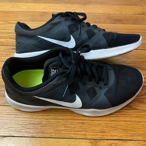 Nike Lunarlon black running sneakers